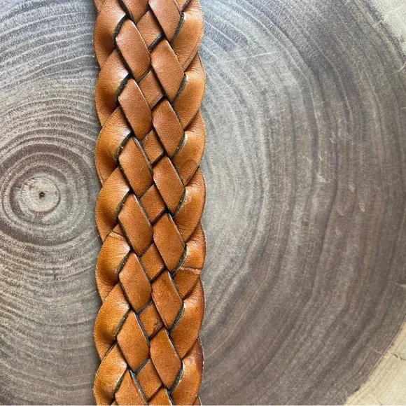 Handmade Genuine Leather Woven Belt – Tan 38 – Metal Buckle - Picture 4 of 7